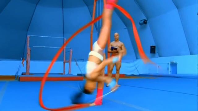 Mason vs Princess Superstar Perfect Exceeder (1080p) смотреть онлайн