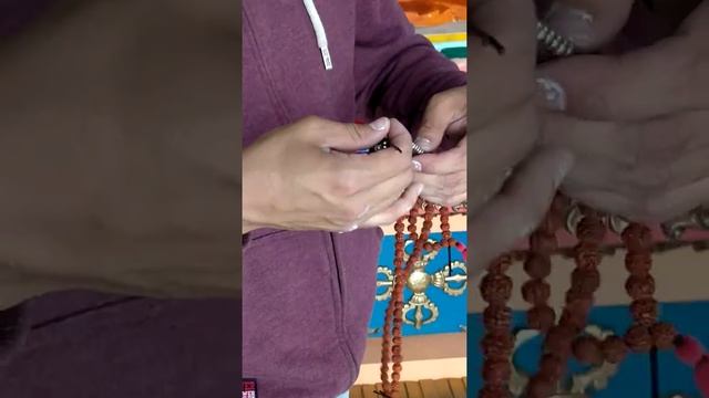 Как пользоваться буддийскими чётками? смотреть онлайн