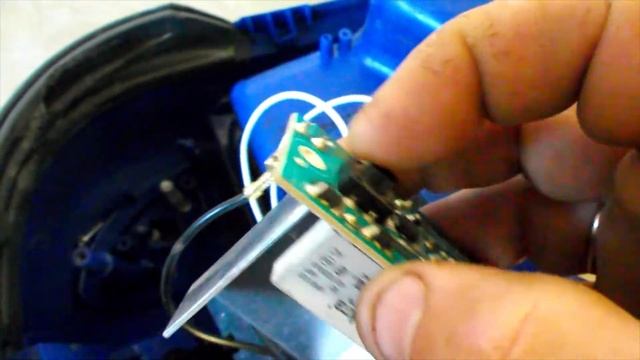 Пылесос ТHomas не включается ,ремонт кнопки включения .