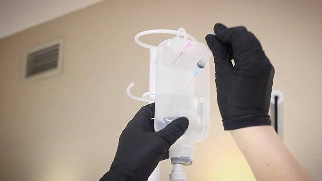 Капельница золушка в салоне Naturel Studio смотреть онлайн