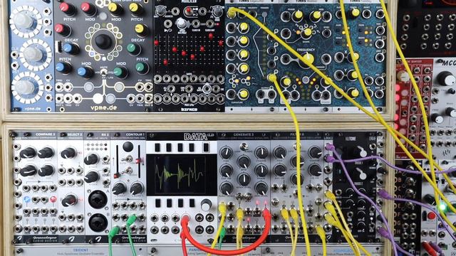 Turning analogue oscillators into drum kits with the Joranalogue Generate 3 // #JAMUARY2020 DAY 26 смотреть онлайн
