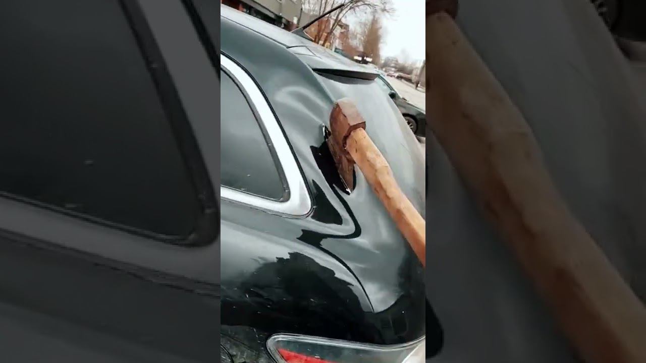 ТОПОР И ПРОВЕРКА НА ШПАКЛЮ смотреть онлайн