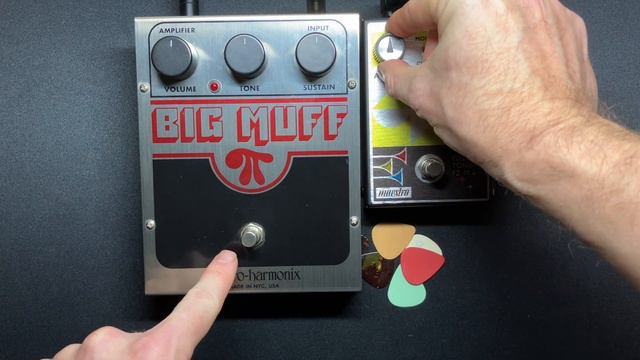 Fuzz comparison Big Muff vs Maestro Fuzz FZ-M MODERN Setting смотреть онлайн