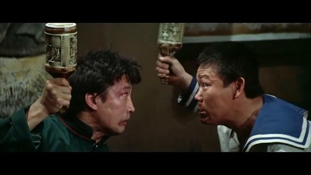 Jackie Chan vs Yuen Biao Bar Fight (Project A) - HD смотреть онлайн