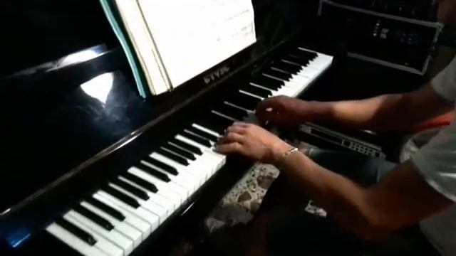 Gisa Aka Dj Sal - Buongiorno Acustic Version Studio - Saverio Ragucci смотреть онлайн