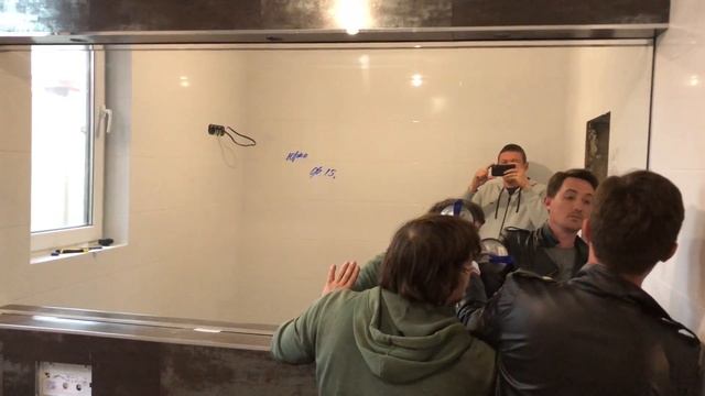 Установка зеркала в санузел. смотреть онлайн
