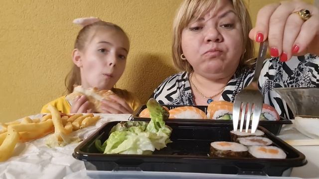 МУКБАНГ? РОЛЛЫ?БУРГЕР?ЕЩЁ ОДНА ПОПЫТКА?ДАЮ ЕЩЕ ОДНИН ШАНС?MUKBANG ?ROLLS, BURGER #MUKBAN#МУКБАНГ