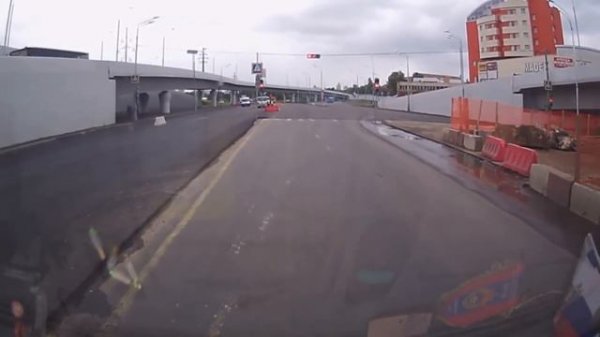 “When Things Go Wrong: “Highway Havoc: Seconds from Disaster” 24