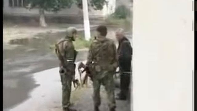 Осетины в уличных боях в Цхинвали 8 августа 2008 смотреть онлайн