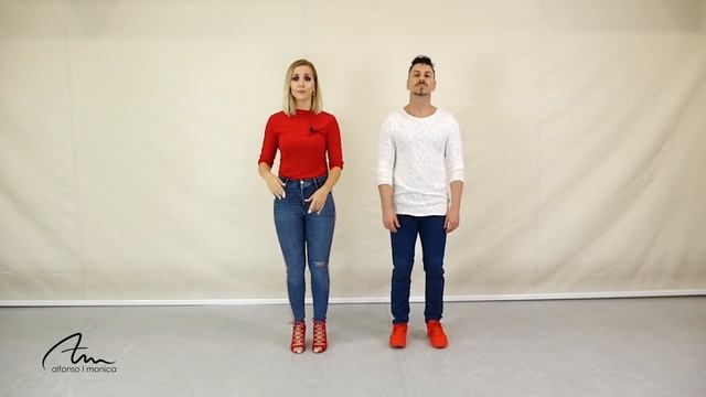 1.1 Como MOVER la CADERA en BACHATA | Tips para BAILAR BACHATA | Alfonso y Mónica смотреть онлайн