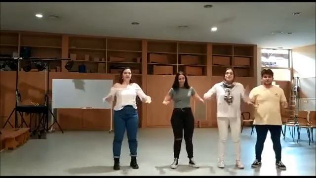 Juegos con metodología Dalcroze смотреть онлайн