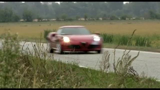 Наши Tесты Alfa Romeo 4C 1.8T смотреть онлайн