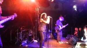 Дария НУКИ Ставрович Круги на воде