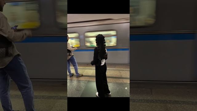 в каком городе вы хотите побывать? были в москве? я да, мне очень понравилось)?? смотреть онлайн