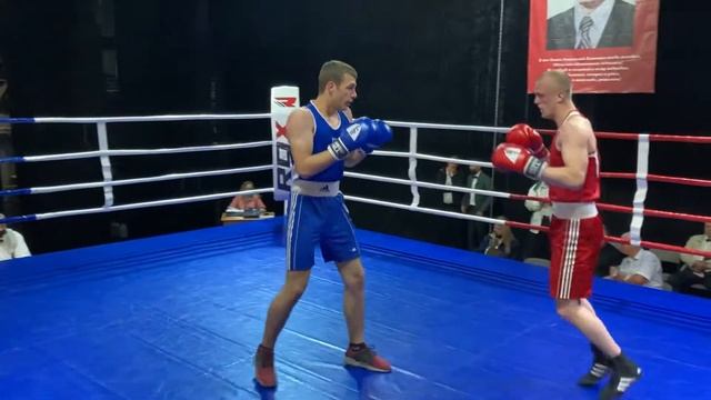 Любительський бокс 81 кг Пацула Дмитро(червоний)та Чепіль Степан смотреть онлайн
