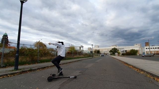 MAKING UFF FRIENDZONE смотреть онлайн