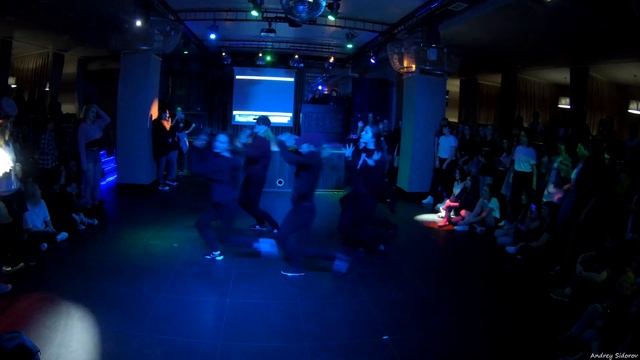 YOLO смотреть онлайн