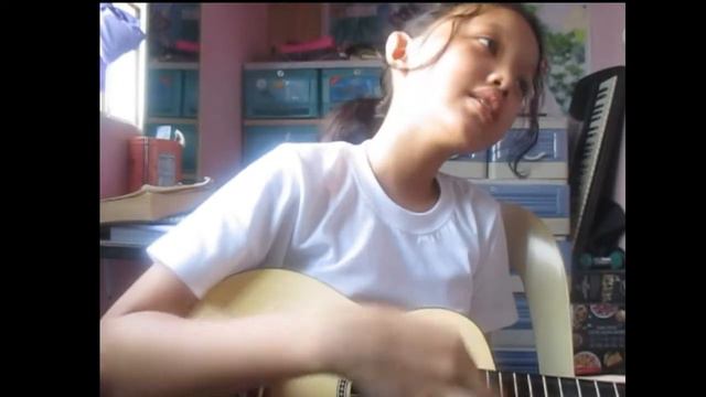 We fell inlove in october cover by Em смотреть онлайн