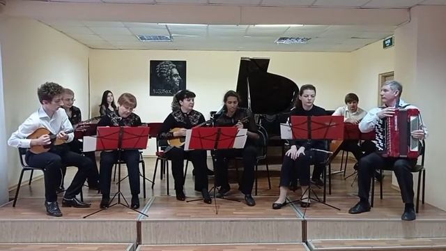 В.Волченко "Русский краковяк", А.Холминов "Анданте". Ансамбль "Калина красная" МШ 4 г.Донецка. смотреть онлайн