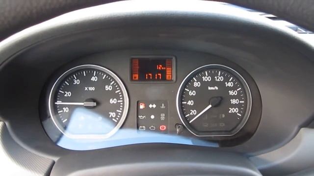 2010 Renault Logan смотреть онлайн