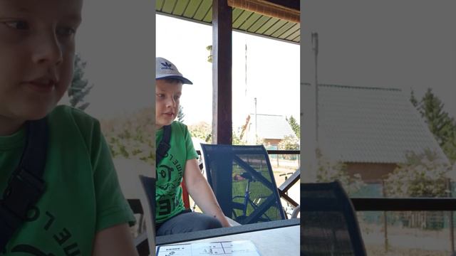 Играем в настольные игры с @Tem4ikplay498 1 Часть (Ждёте 2 часть?) смотреть онлайн