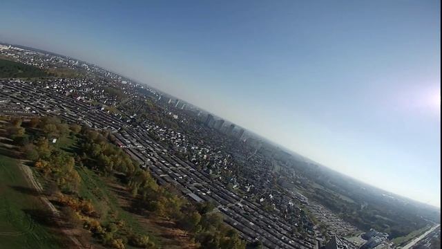 Летающее крыло ALNADO, взгляд с высоты птичьего полета смотреть онлайн