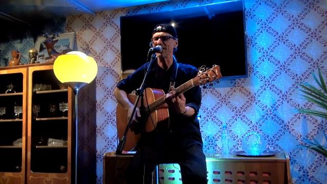 Человек-Трава - Вечность (про Волшебника) (музыка - В. Захаров, стихи - Ю. Шелест) смотреть онлайн