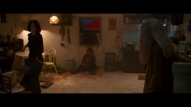 The Night Comes For Us - Julie Estelle (The Operator) vs Two Assassins - Fight Scene (Full HD) смотреть онлайн