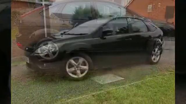 Ford Focus 1.8 TDCi Zetec 5dr (07 - 09) смотреть онлайн
