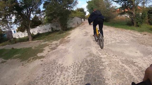 КАТАЕМ СТРИТ НА МТБ!!! СТРИТ ПО ГОРОДУ НА БМХ!!! смотреть онлайн