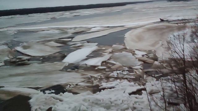 Смертельный ледоход на Северной Двине