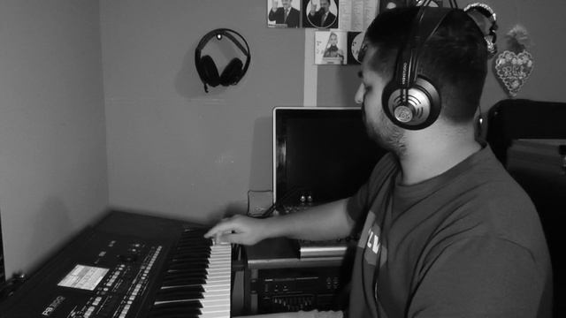 Roman Sléz : Jazz guitar sample - KORG PA 300 Esztam смотреть онлайн