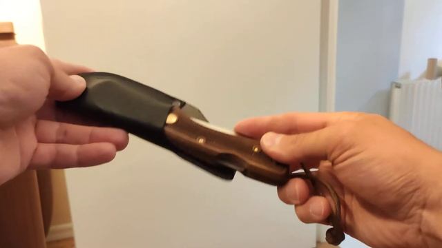 Eka Swede 88 Walnut Folding Knife