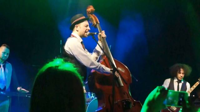 Billy’s Band и Терменвокс в Питере! смотреть онлайн
