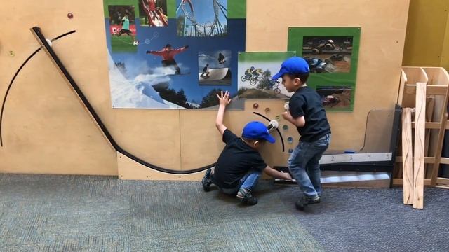 Влог USA: Балуем себя пельменями. Варим борщ. Посещение родительской конференции в музее Explora.