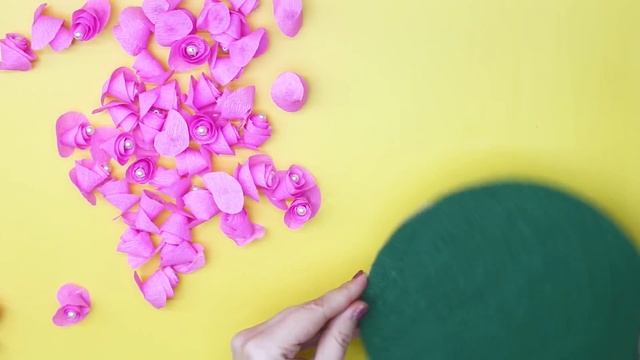 КАК СДЕЛАТЬ БУКЕТ ЦВЕТОВ ИЗ БУМАГИ. БЕРИ И ДЕЛАЙ ЦВЕТЫ ОРИГАМИ / ORIGAMI FLOWER! ИдейкиЗаКопейки смотреть онлайн