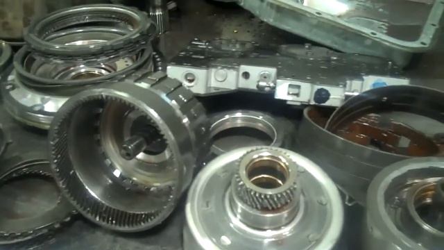 Ruben Acuna's Ford Transmission смотреть онлайн