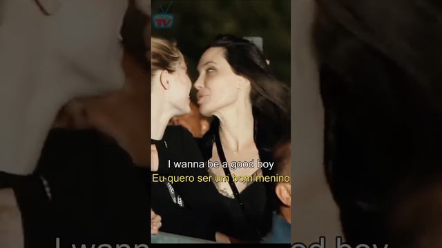 ANGELINA JOLIE & SHILOH JOLIE PITT SHOW Måneskin I WANT BE YOUR SLAVE смотреть онлайн