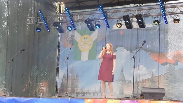 Ксения Яковлева День Тульской области в Узловой 2017 смотреть онлайн