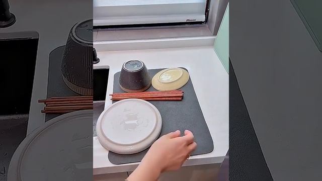Супер впитывающий коврик для кухни, для сушки посуды размерами 30*40 см смотреть онлайн