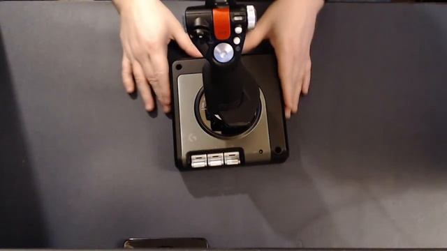 Unboxing the Logitech X52 Professional HOTAS смотреть онлайн