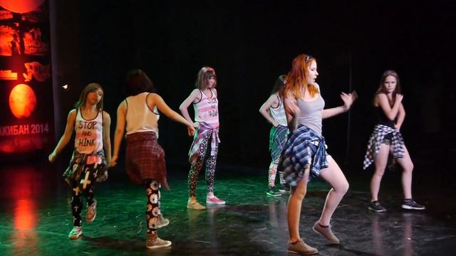 Танец Milk's Power (Ижевск) - Yum Yum Yum - группа Lip Service