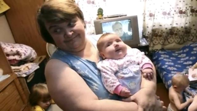? Как сейчас выглядит ДЕВOЧКА-ГИГАНТ, которая родилась в АЛТАЙСКОМ крае весом почти 8 кг? Халины! смотреть онлайн