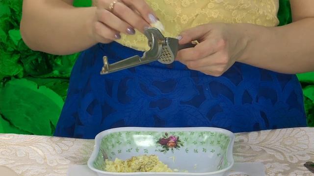 Бутербродик c крабовыми палочками и майонезом смотреть онлайн