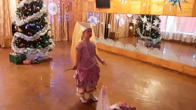 Новогодняя сказка в исполнении воспитанников МБДОУ Дс № 1 г огода Сафоново Смоленской области смотреть онлайн