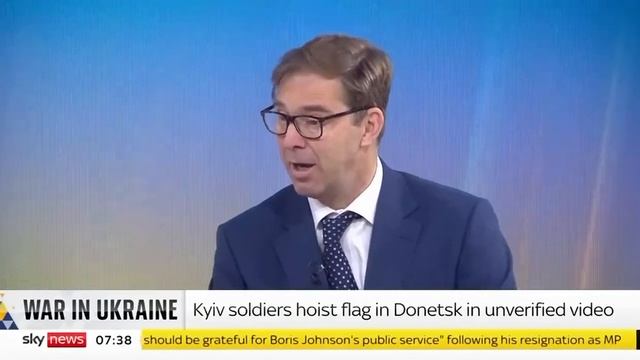 Украина может нанести удар большими силами на Донбассе в ближайшие дни — глава парламентского комите смотреть онлайн