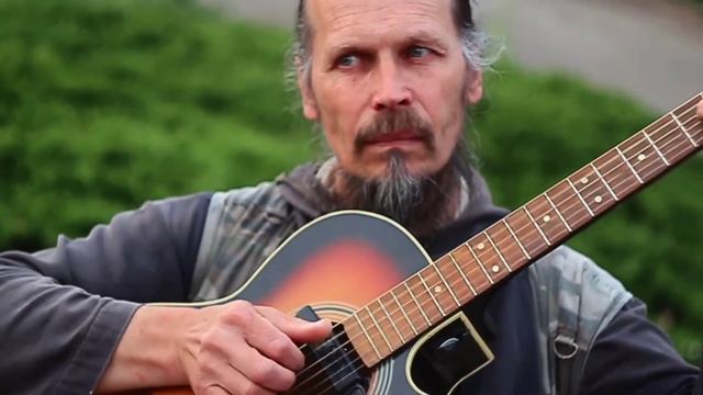 #уличнаямузыка в Киеве. Мандолина и Гитара. Ирина Михай и Дмитрий Полин смотреть онлайн