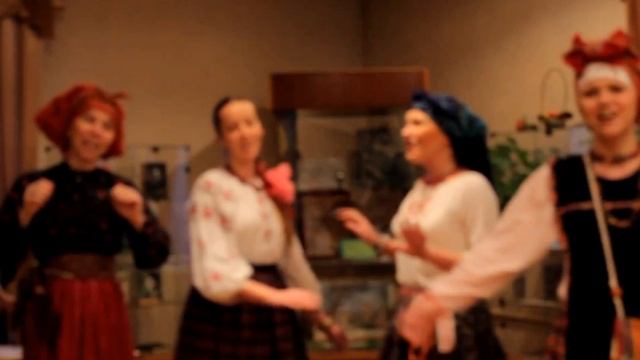 На печке сижу - плясовая, Смоленская обл. смотреть онлайн