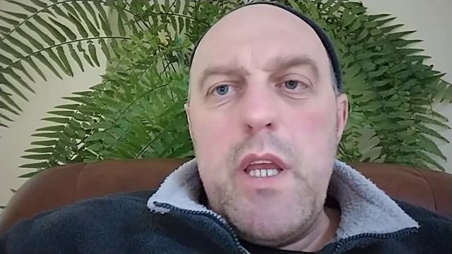 Иисус любит Иегову смотреть онлайн