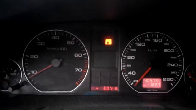 непонятный звук мотора ауди а6 с4 2.6 АBC смотреть онлайн